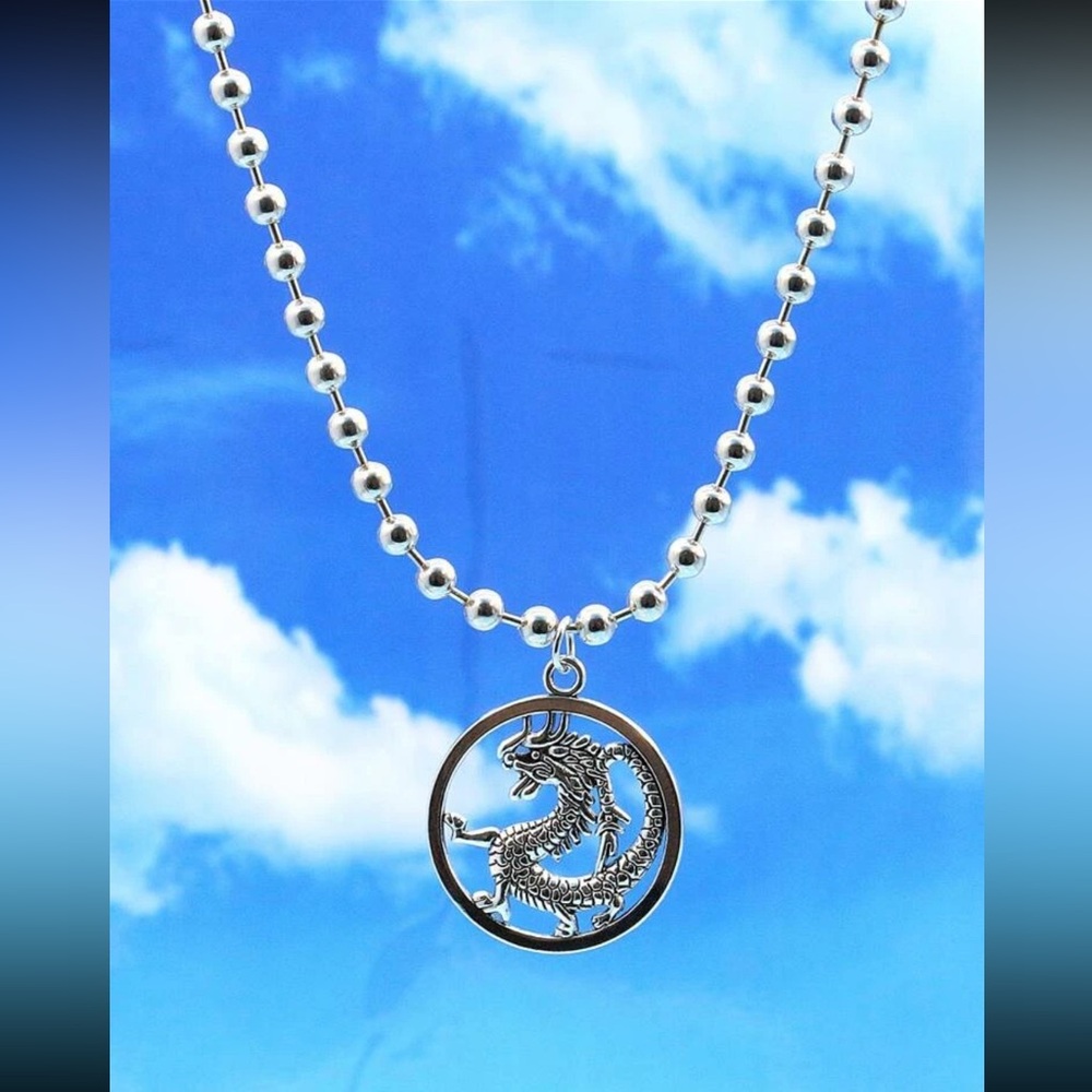 🐉 Awesome Ball Chain Chinese Dragon Circle Pendant Necklace 🐉